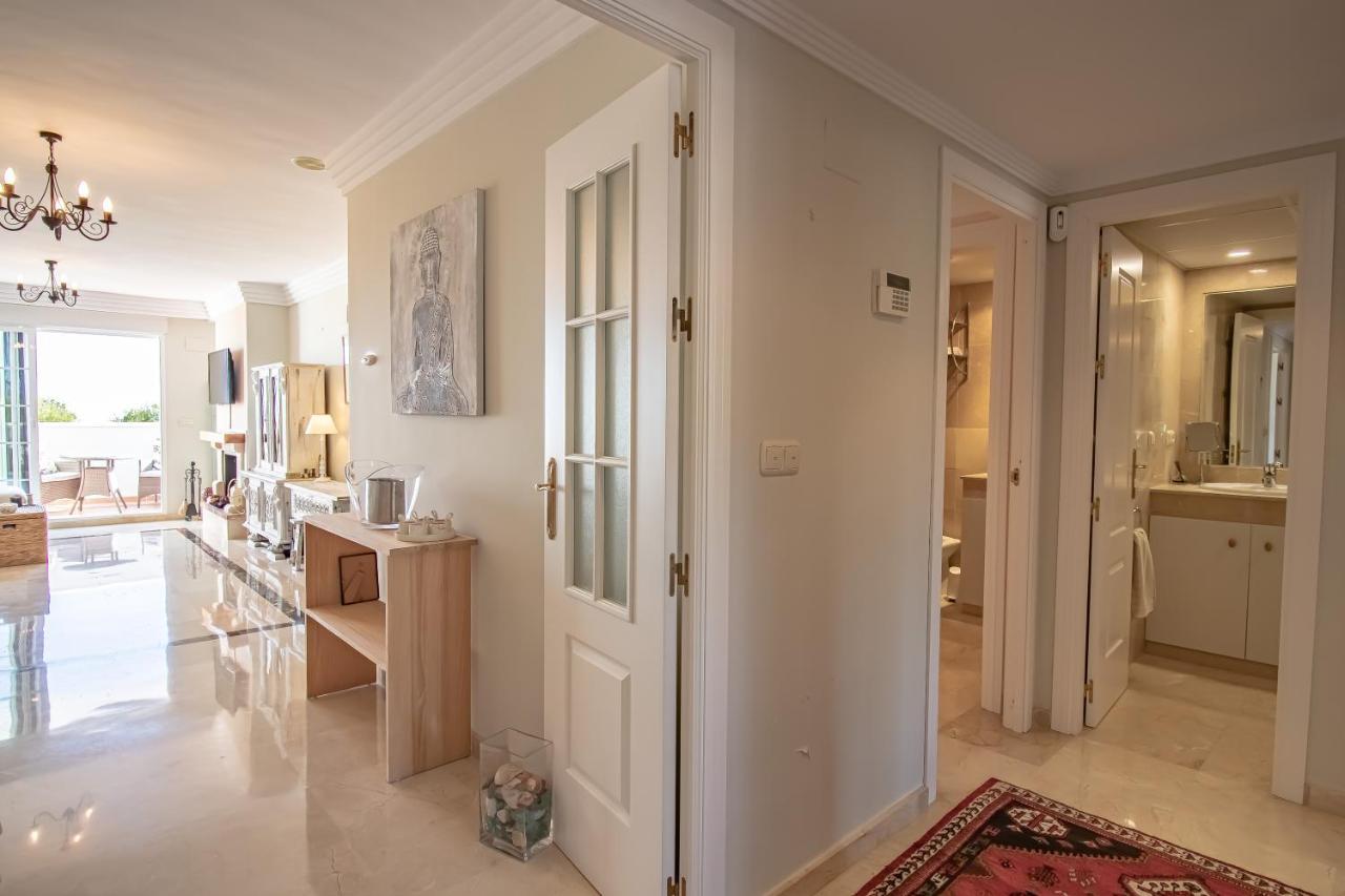 Atico Familiar Con Terraza Y Bonitas Vistas Al Mar En - Rio Real 282g Apartamento Marbella